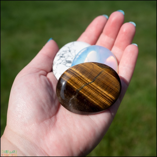 Use fidgets as hands-on calming strategies for kids